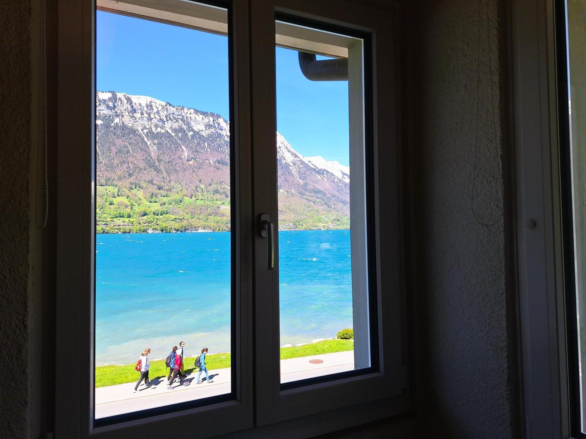 Lake House โบนิเกน ภายนอก รูปภาพ