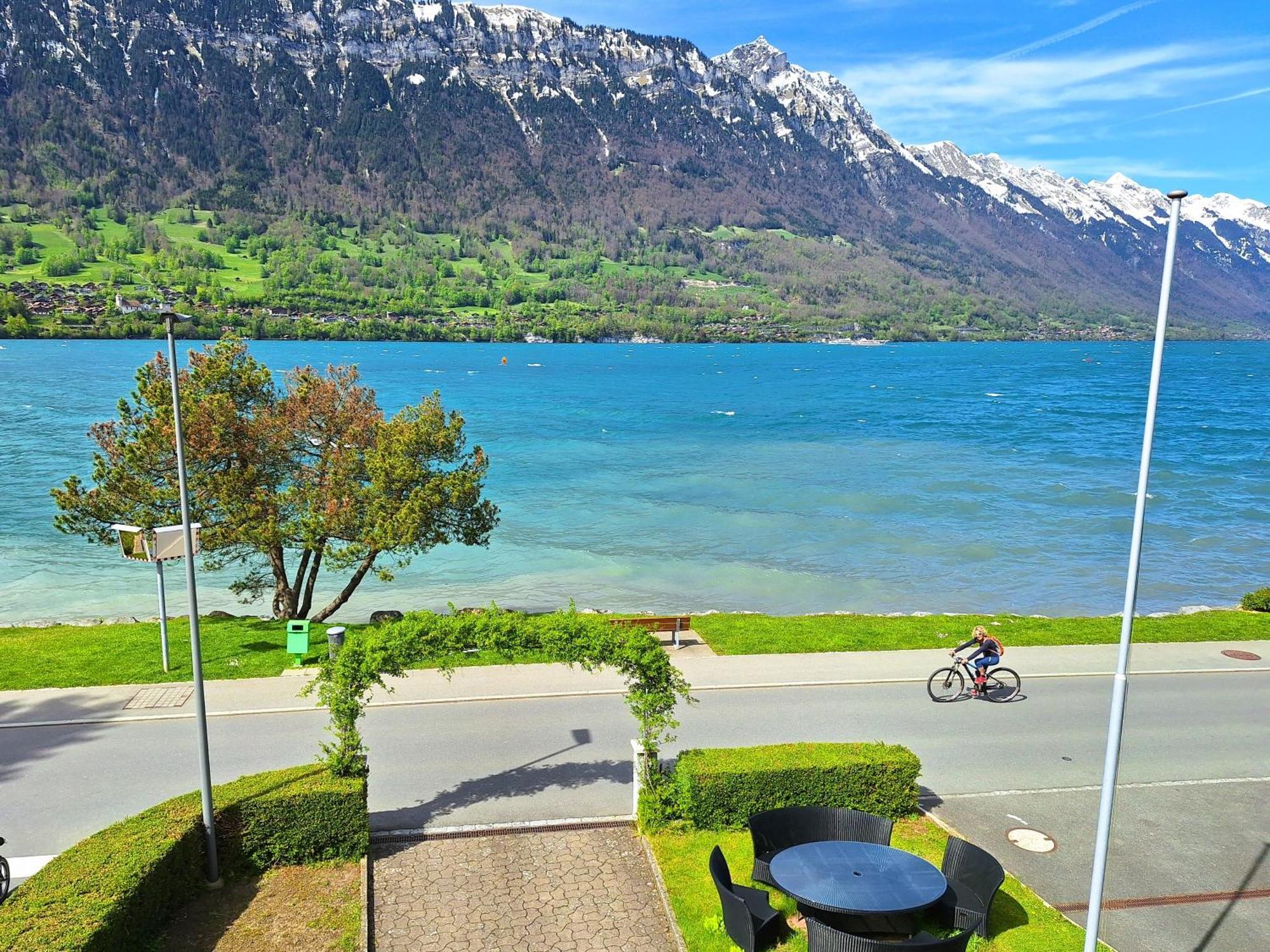 Lake House โบนิเกน ภายนอก รูปภาพ