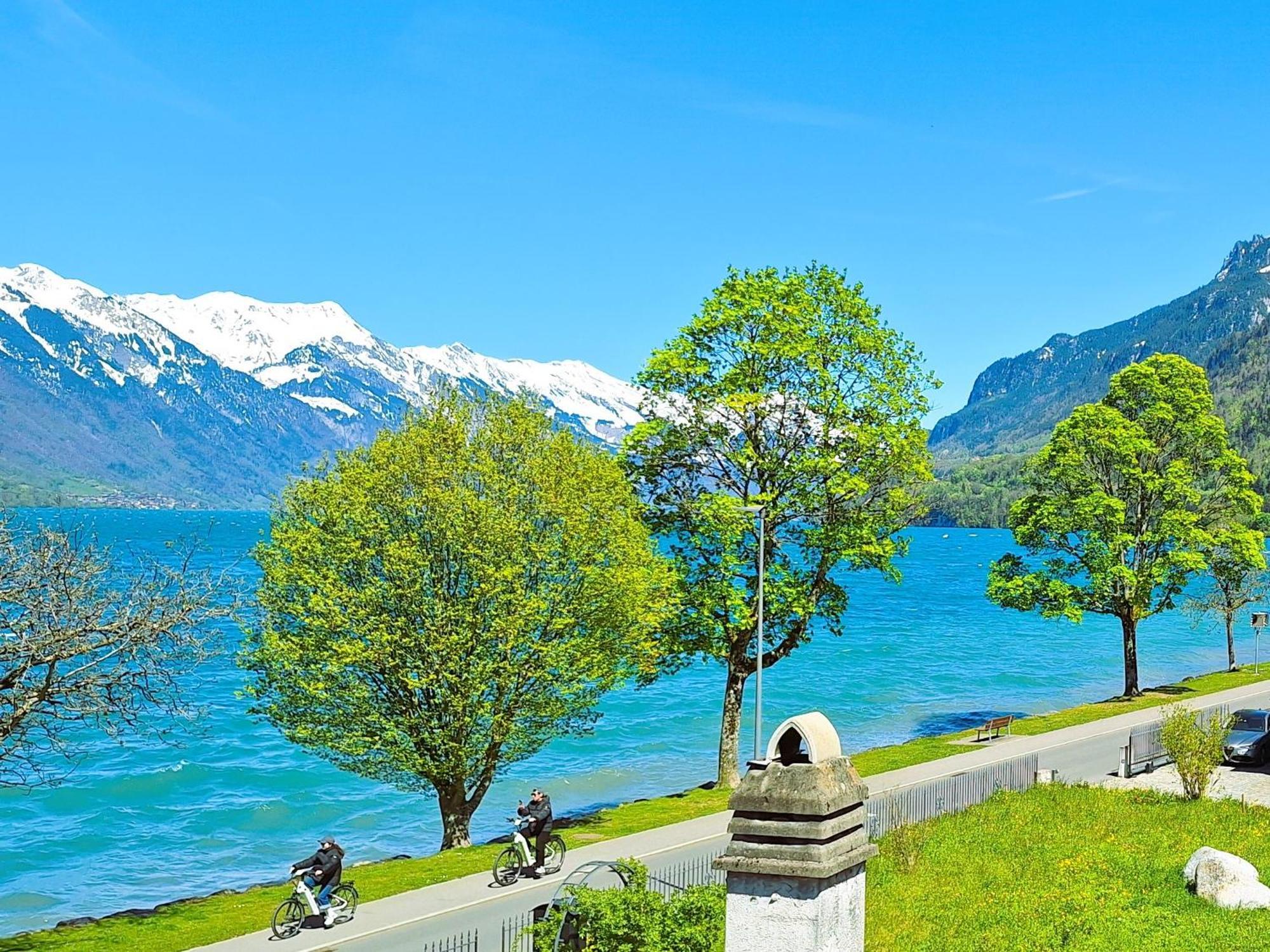 Lake House โบนิเกน ภายนอก รูปภาพ